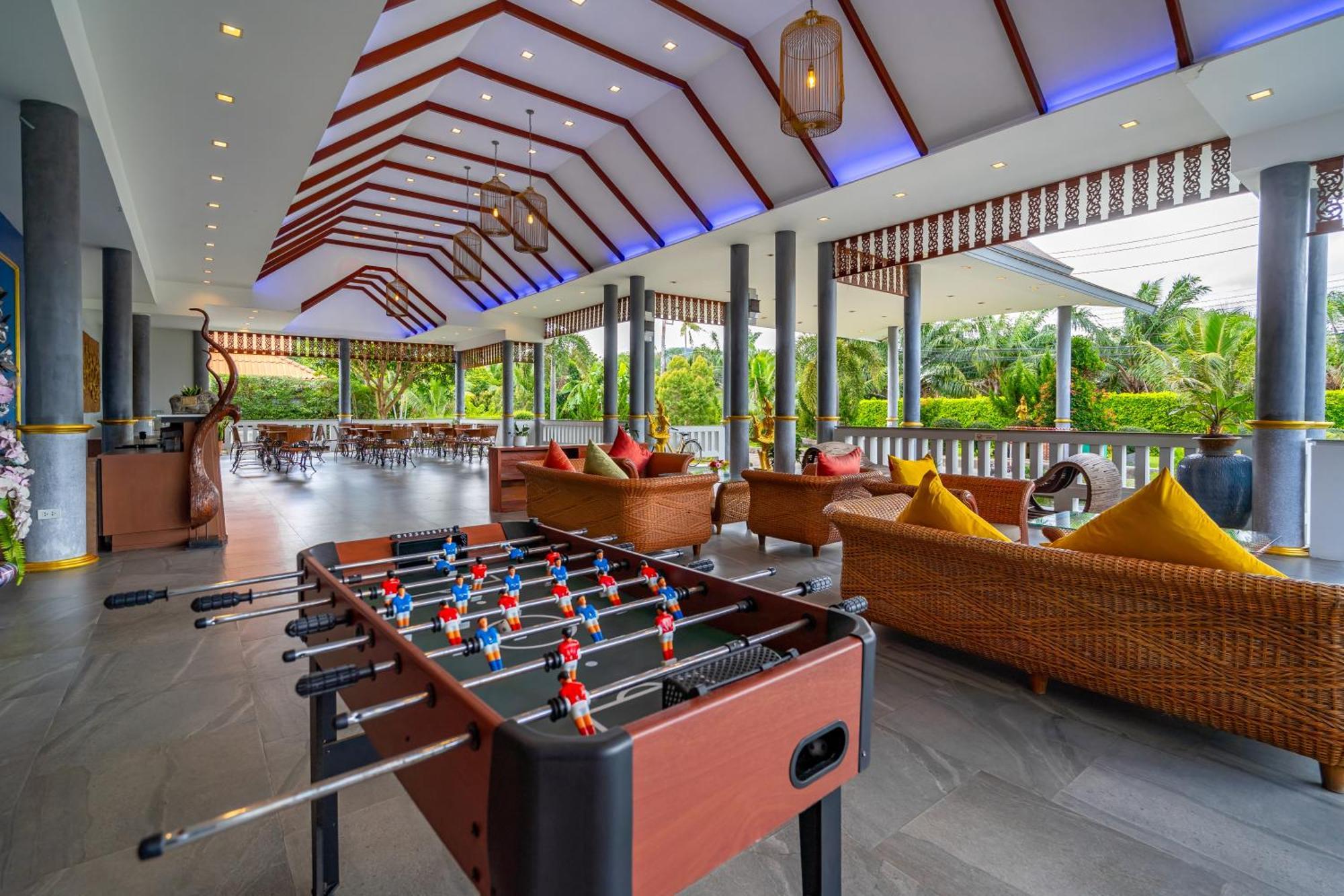 Phuket La Siesta Pool Villas & Pool Access Rooms Nai Harn Buitenkant foto